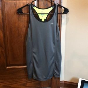⭐️ 3/$12 ⭐️ starred items only! 
Nike dri fit tank top. Size small
